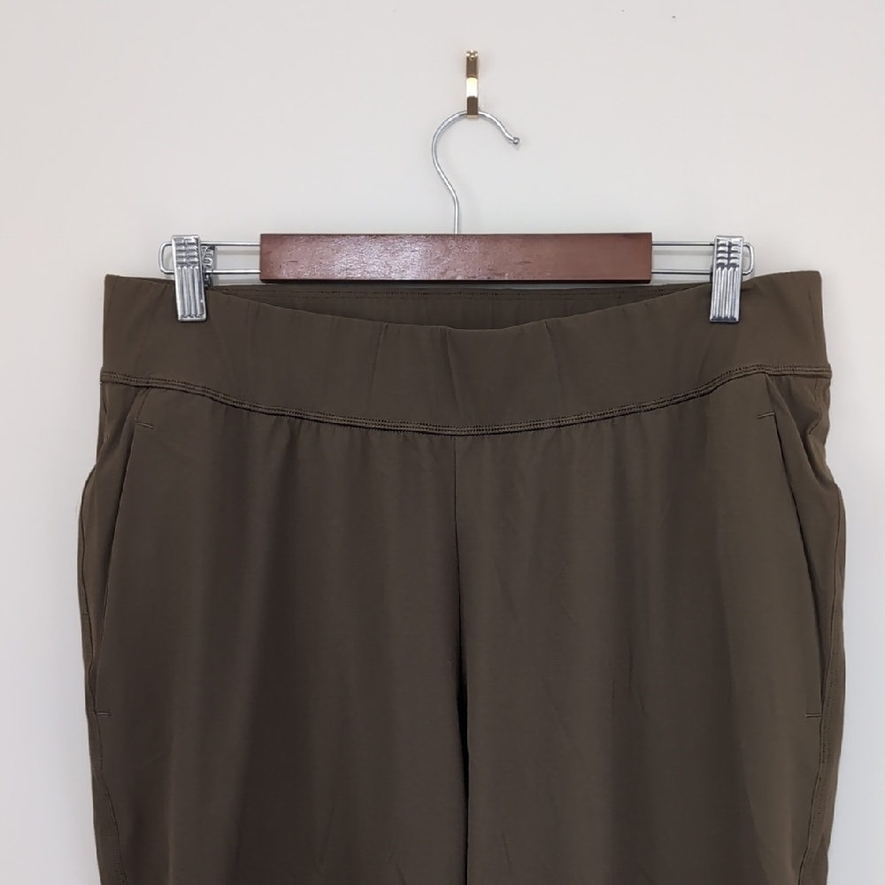 NWOT COTOPAXI Day/Hiking Pants